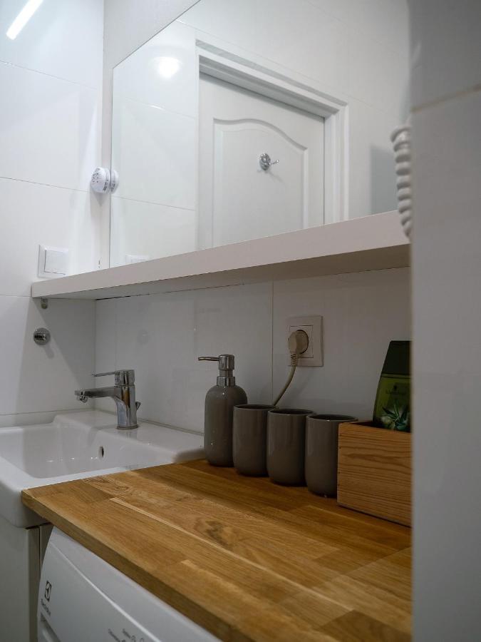 Apartament Almonia Βρότσλαβ Εξωτερικό φωτογραφία